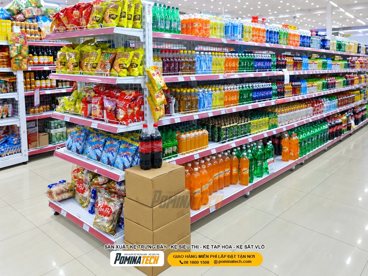 Cách bố trí kệ siêu thị trưng bày bánh kẹo đẹp mắt giúp khách hàng dễ dàng lựa chọn.
