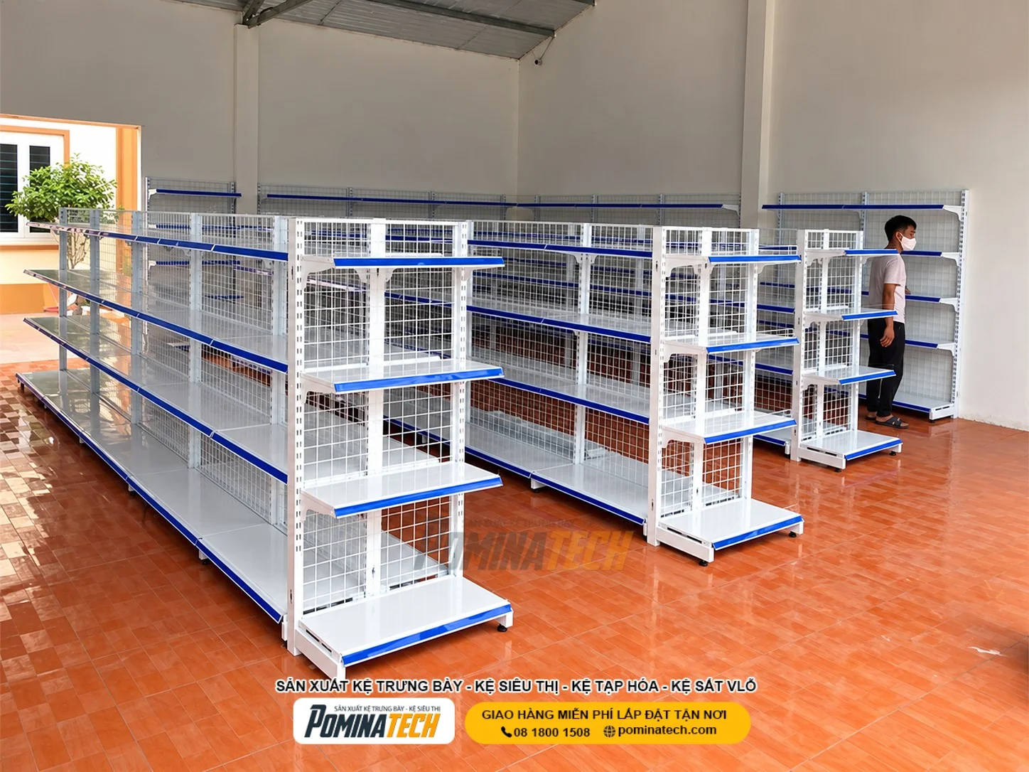 Kệ lưng lưới trưng bày sản phẩm