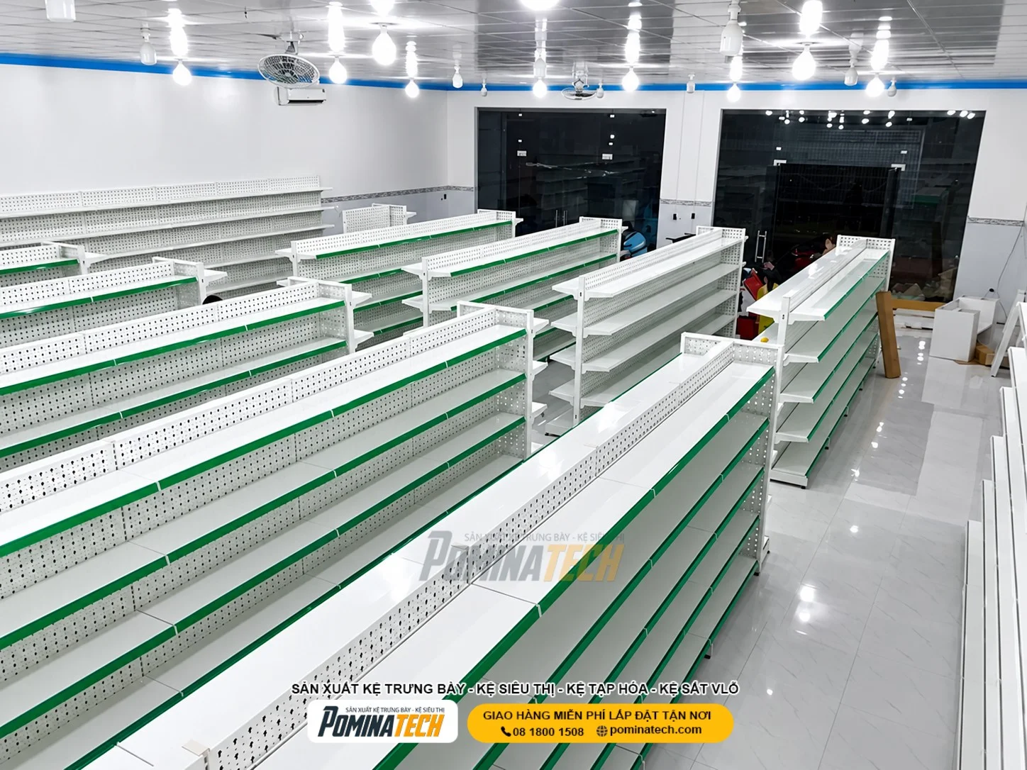 Kệ siêu thị 5 tầng trưng bày sản phẩm gọn gàng giúp khách hàng dễ dàng lựa chọn