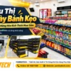Kệ siêu thị trưng bày bánh kẹo giúp sắp xếp hàng hóa khoa học và thu hút khách mua sắm.