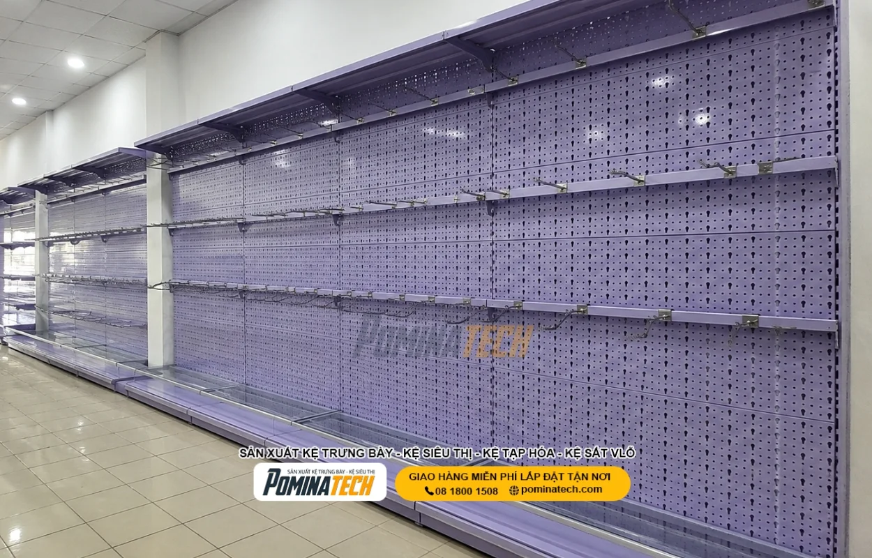 Kệ Treo Hàng Cửa Hàng – Mẫu Kệ Móc Treo Đẹp, Bền, Giá Tốt