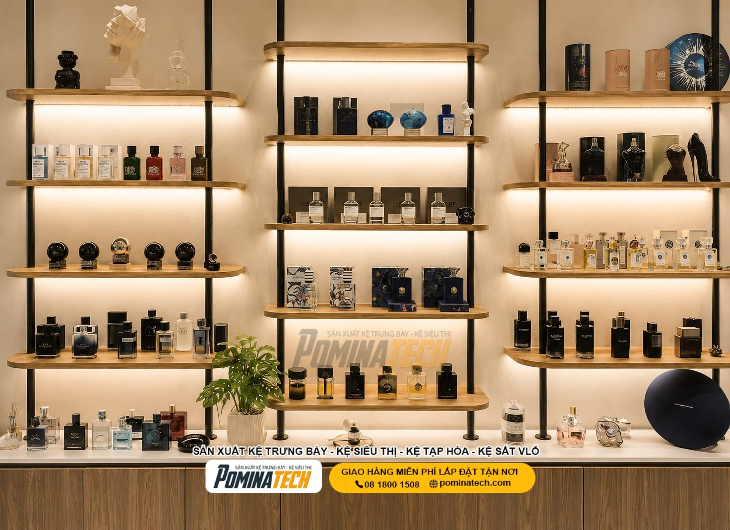 Kệ Trưng Bày Nước Hoa Đẹp – Giải Pháp Nâng Tầm Không Gian Shop Mỹ Phẩm