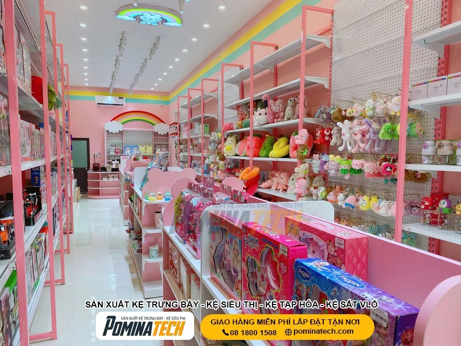 Thi Công Kệ Cửa Hàng Phụ Kiện POMINATECH